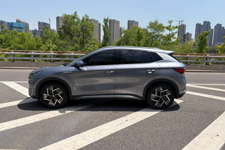 BYD Yuan Plus 2023 #4 BYD Yuan Plus 2023 car image #4