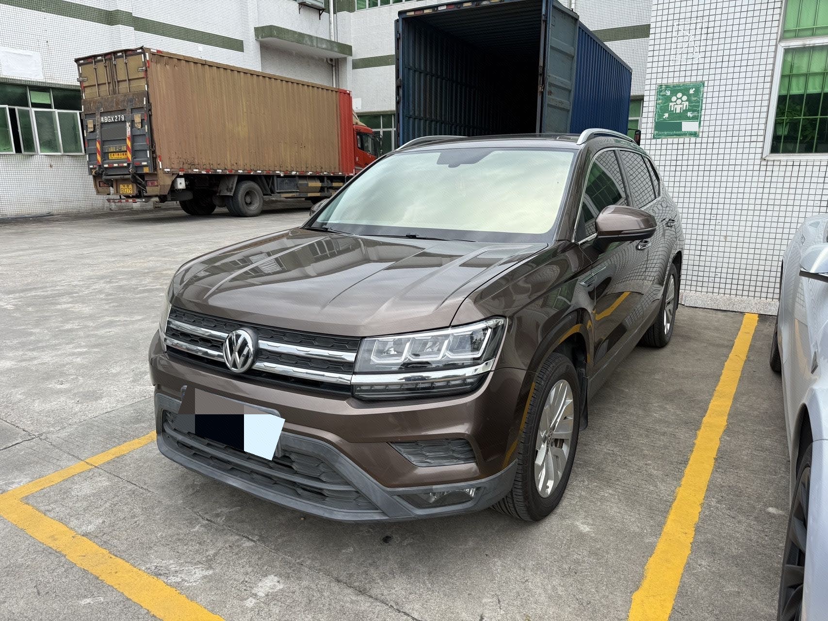 2019 2019 car image