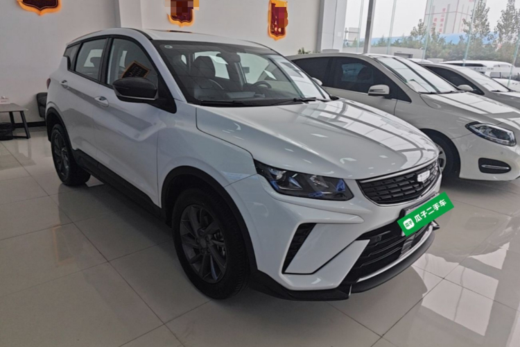 GEELY Coolray 2025 #4 GEELY Coolray 2025 car image #4