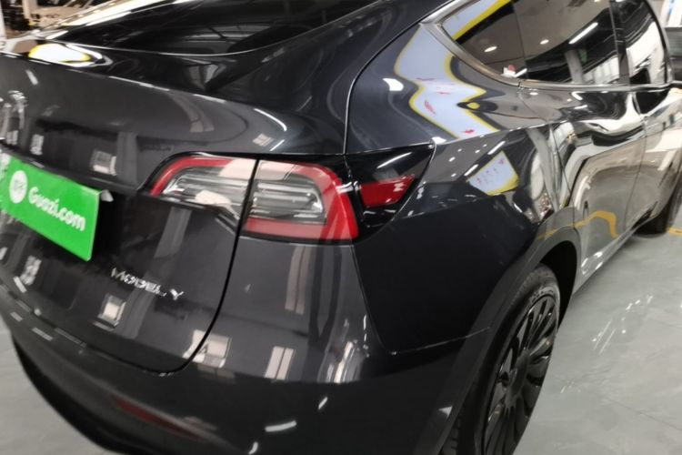 Tesla Model Y 2024 #8 Tesla Model Y 2024 immagine di auto #8
