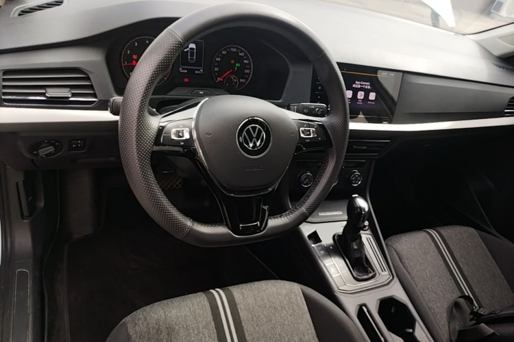 Volkswagen Lavida 2021 car image #10