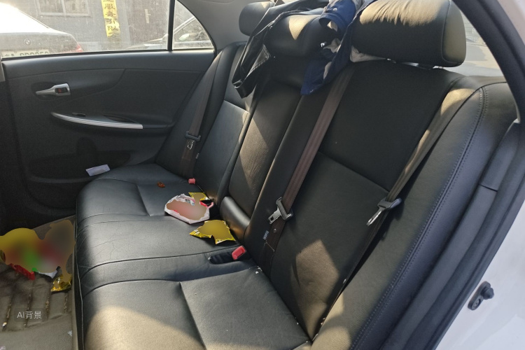 Toyota Corolla 2014 immagine di auto #19