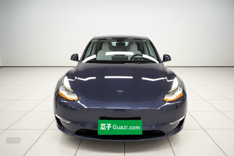 Tesla Model Y 2023 #3 Tesla Model Y 2023 car image #3