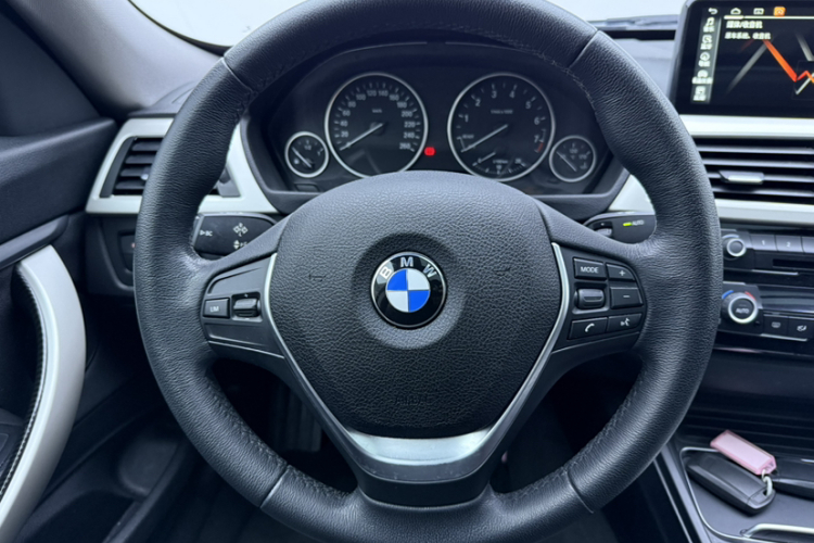 BMW 3 Series GT 2017 #16 BMW 3 Series GT 2017 imagen de coche #16