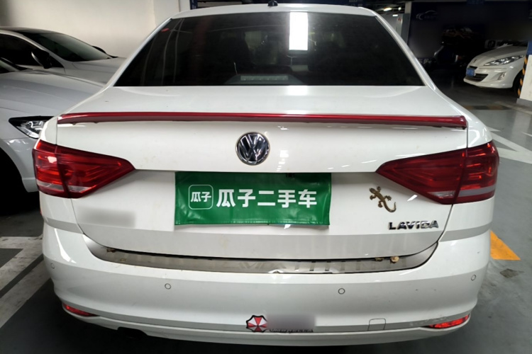 Volkswagen Lavida 2017 car image #6
