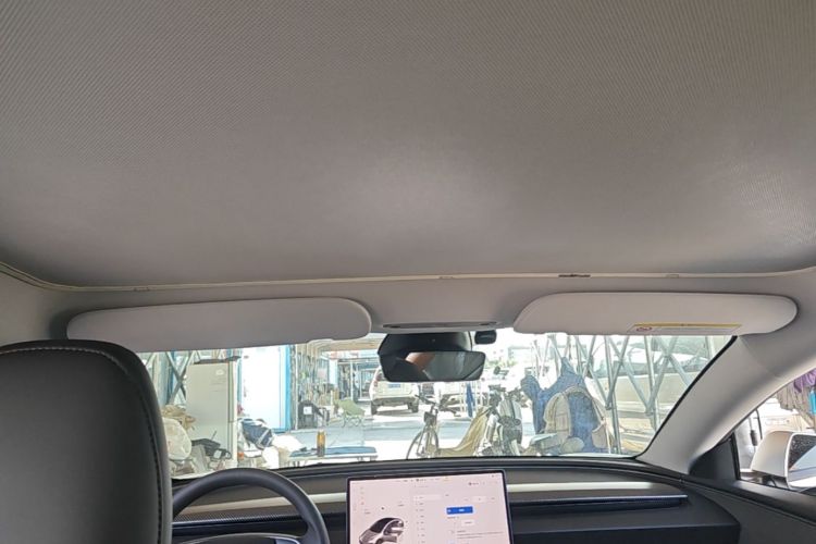 Tesla Model 3 2025 #20 Tesla Model 3 2025 car image #20