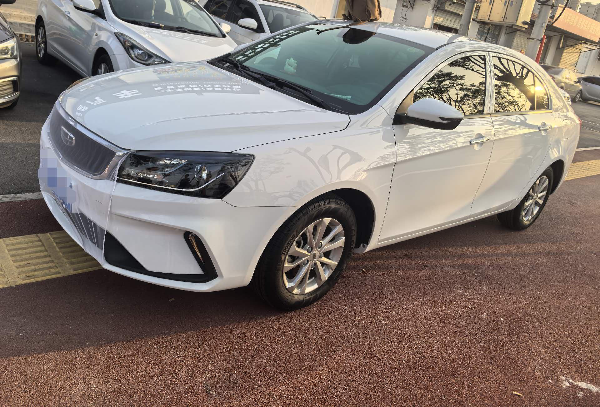 GEELY Emgrand 2021 GEELY Emgrand 2021 car image