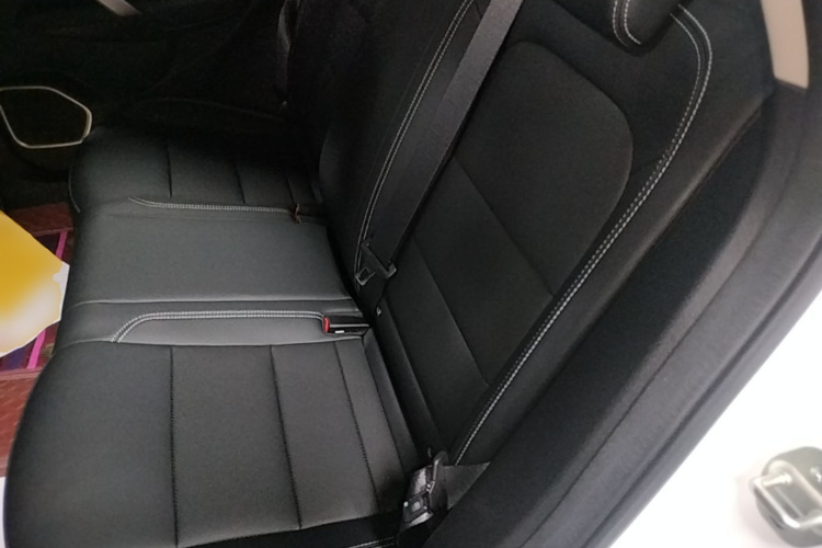 GEELY Coolray 2024 image de voiture #19