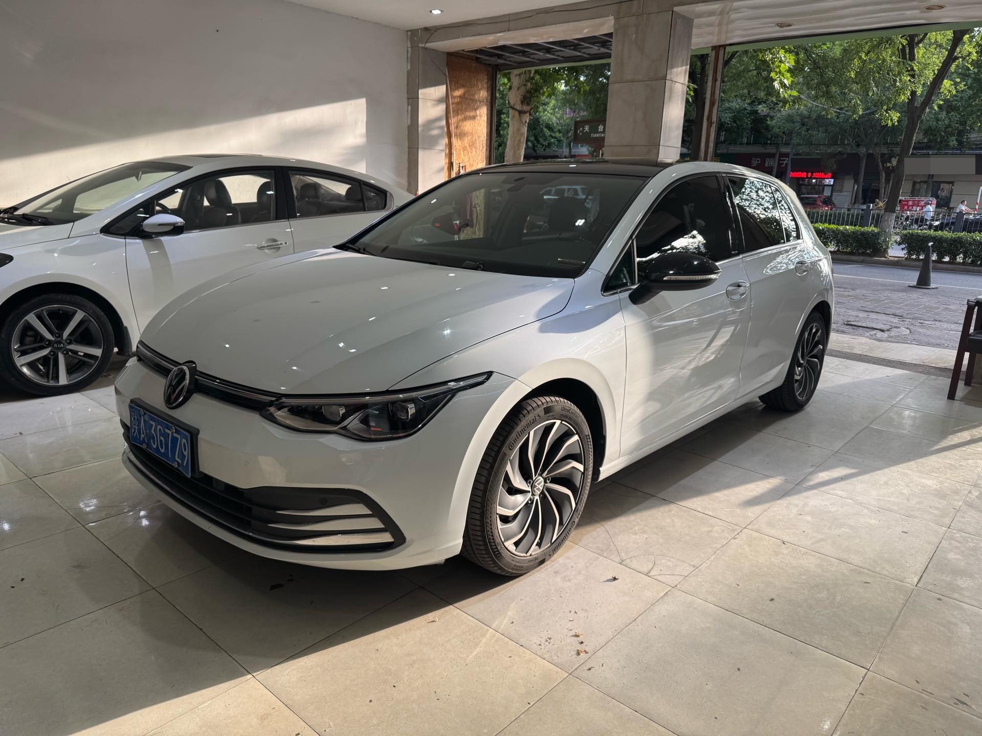 Volkswagen Golf 2022 Volkswagen Golf 2022 car image