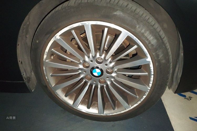 BMW 3 Series 2018 car image #9