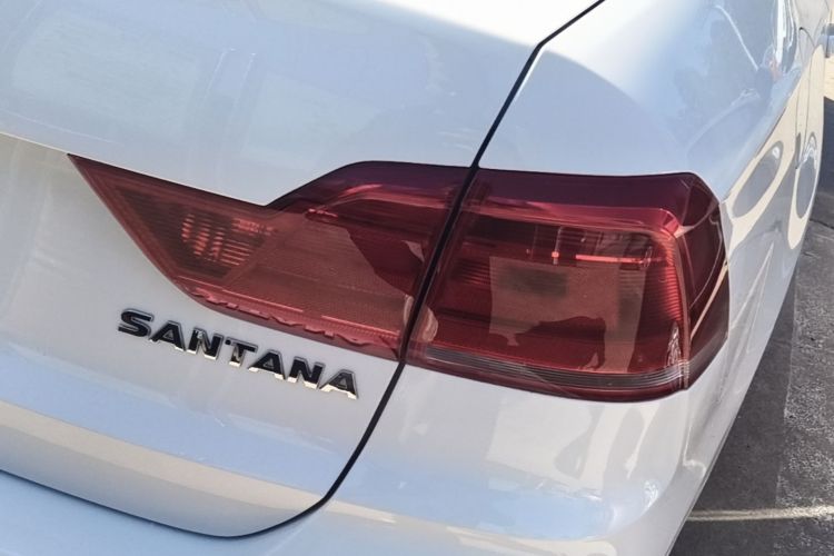 Volkswagen Santana 2019 #8 Volkswagen Santana 2019 car image #8