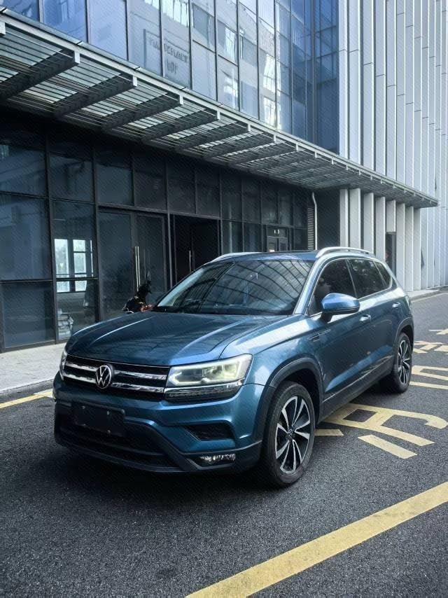 2022 2022 car image