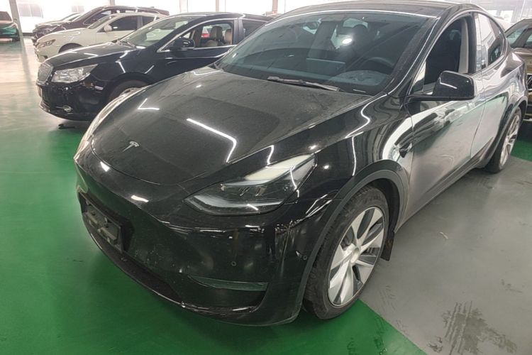 Tesla Model Y 2022 #2 Tesla Model Y 2022 car image #2