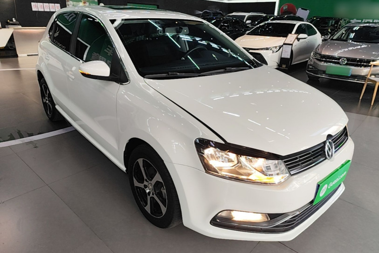 Volkswagen Polo 2019 #6 Volkswagen Polo 2019 car image #6
