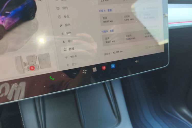 Tesla Model Y 2023 #12 Tesla Model Y 2023 car image #12