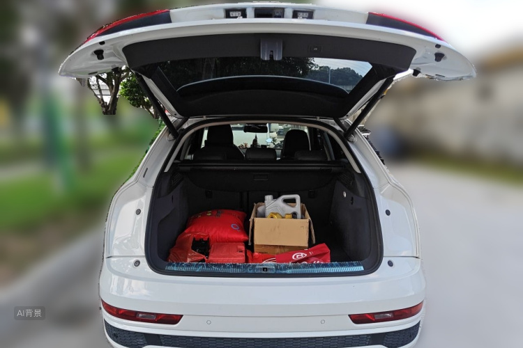 Audi Q3 2019 #21 Audi Q3 2019 car image #21