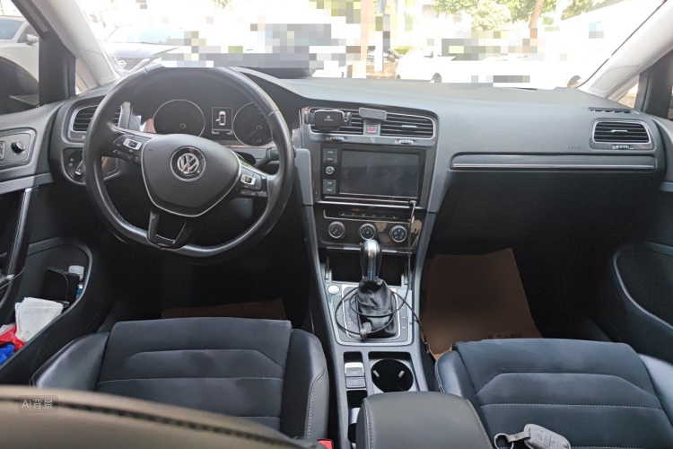Volkswagen Golf 2019 car image #11