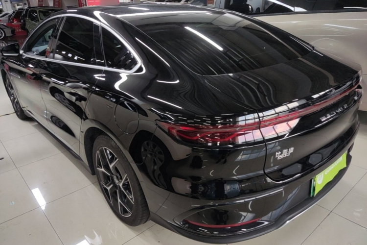 BYD Han 2024 car image #5