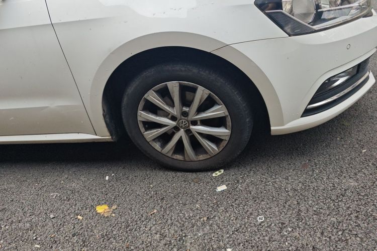 Volkswagen Lavida 2017 car image #9