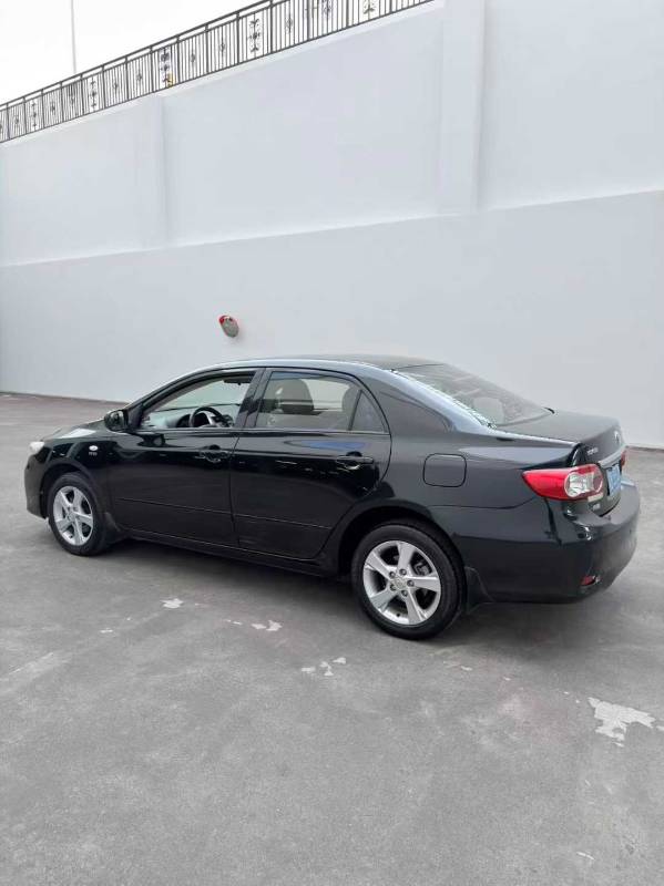 Toyota Corolla 2013 #5 Toyota Corolla 2013 car image #5