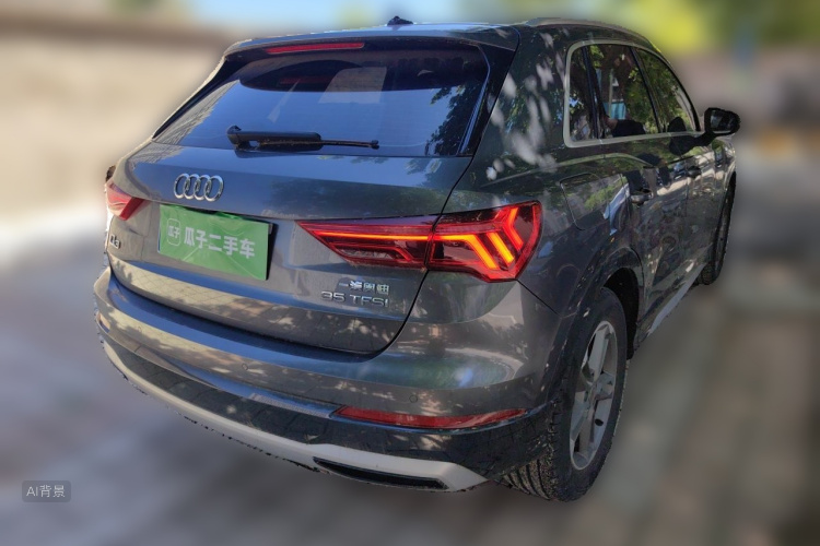 Audi Q3 2021 car image #7