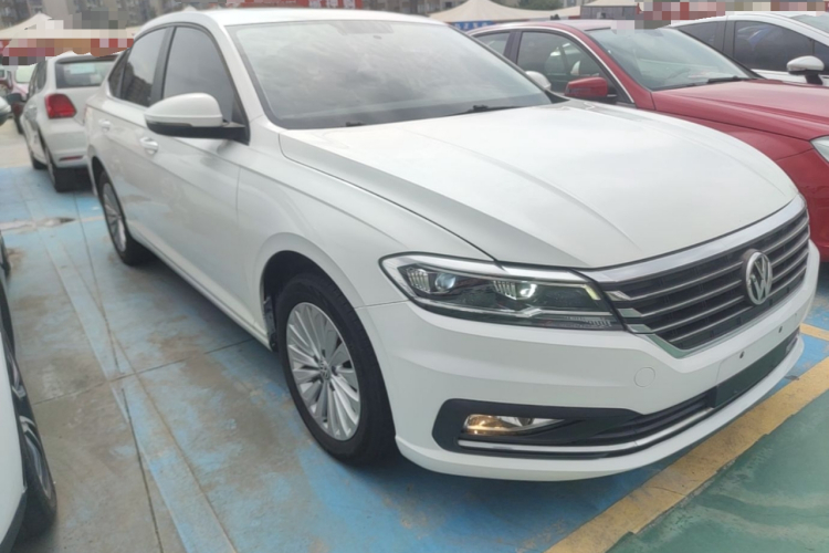 Volkswagen Lavida 2019 car image #4