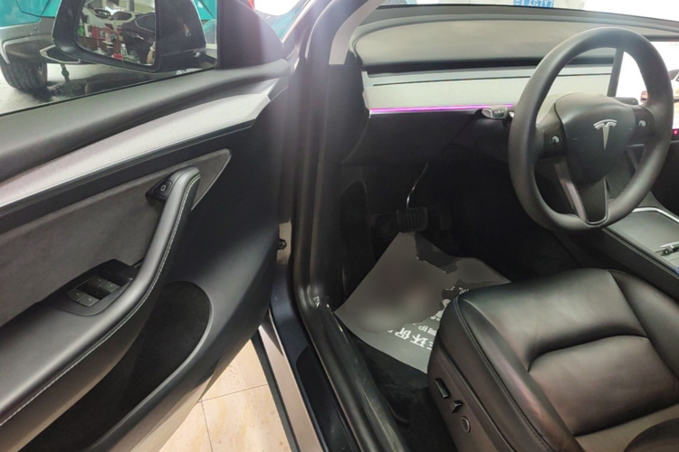 Tesla Model Y 2024 #16 Tesla Model Y 2024 изображение автомобиля #16