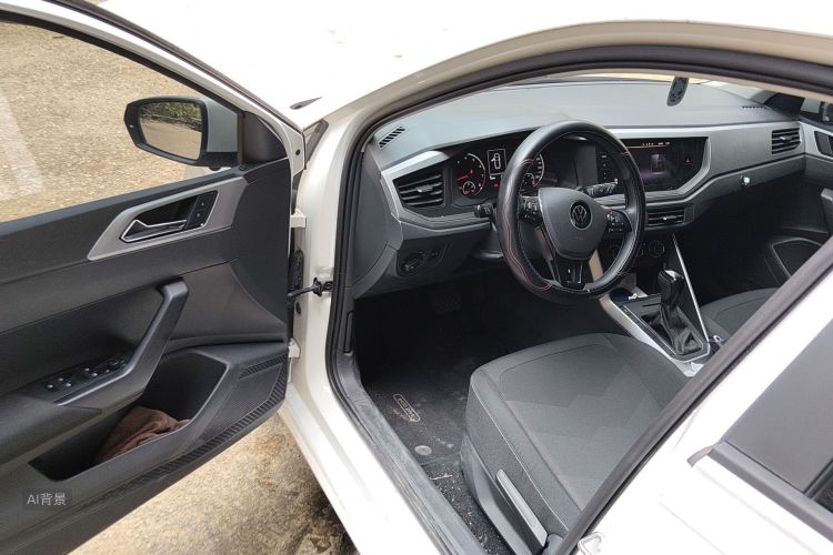 Volkswagen Polo 2022 immagine di auto #18