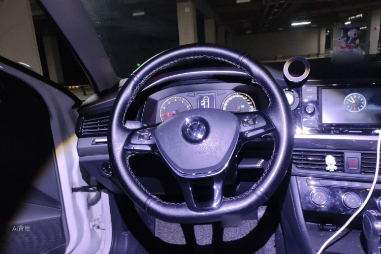 Volkswagen Bora 2020 car image #12