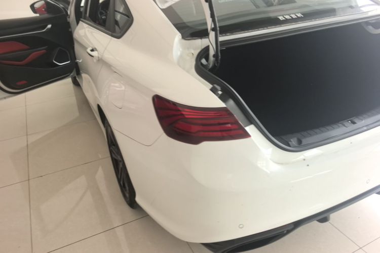 GEELY Binray 2021 image de voiture #5
