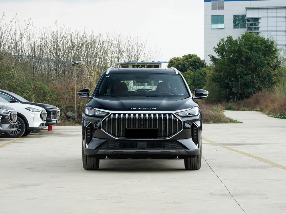 Jetour X70 PLUS 2024 صورة سيارة #2