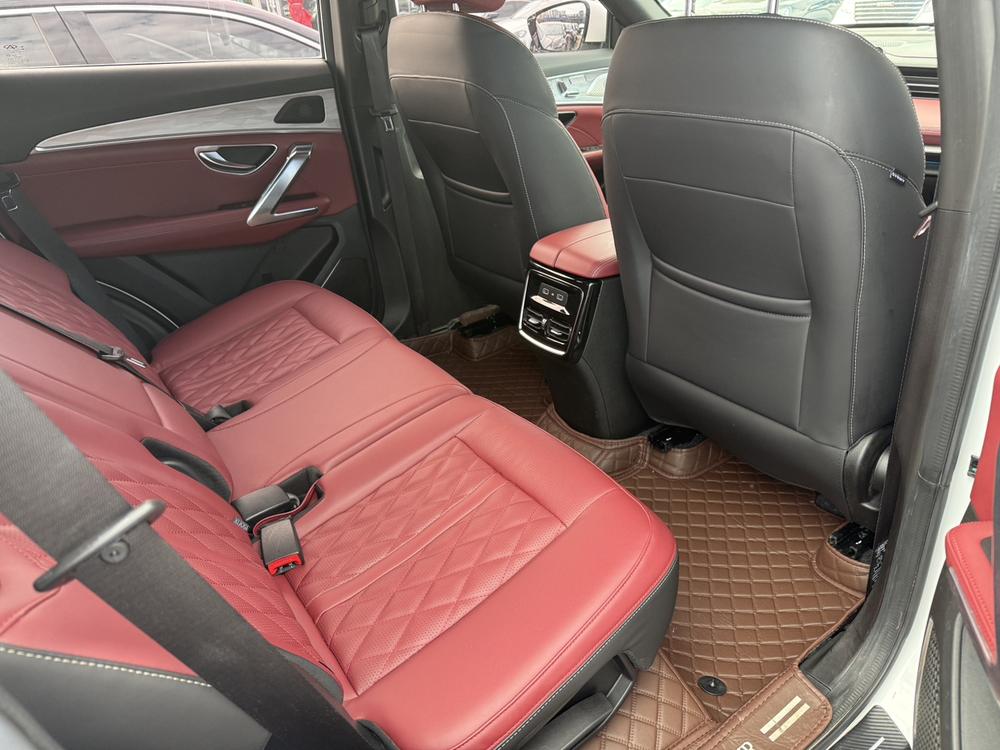 Jetour X70 PLUS 2022 car image #12