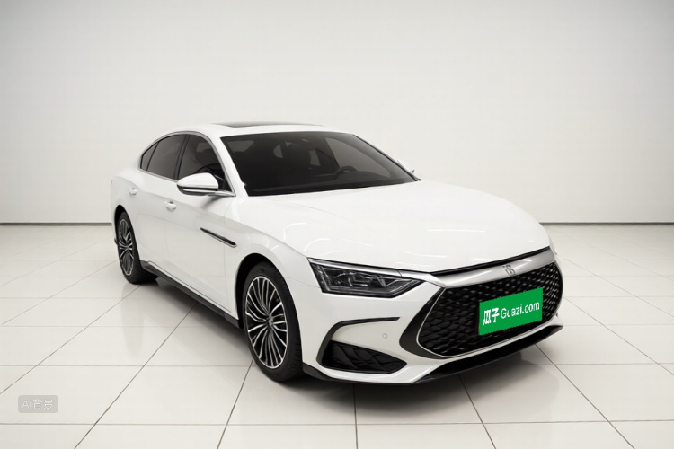 BYD Han 2023 #4 BYD Han 2023 car image #4