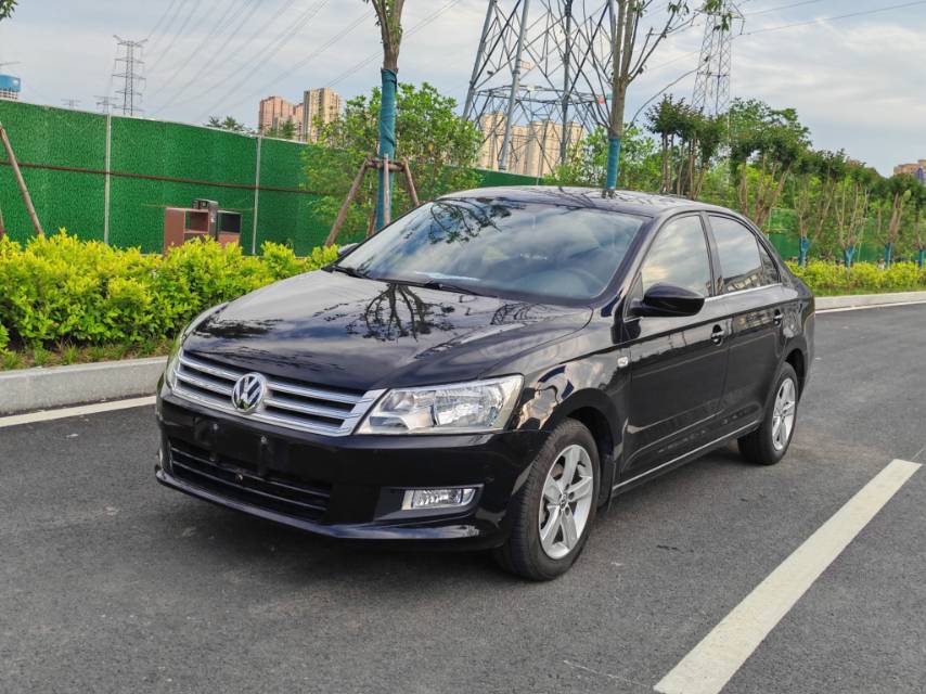 Volkswagen Santana 2014 car image 