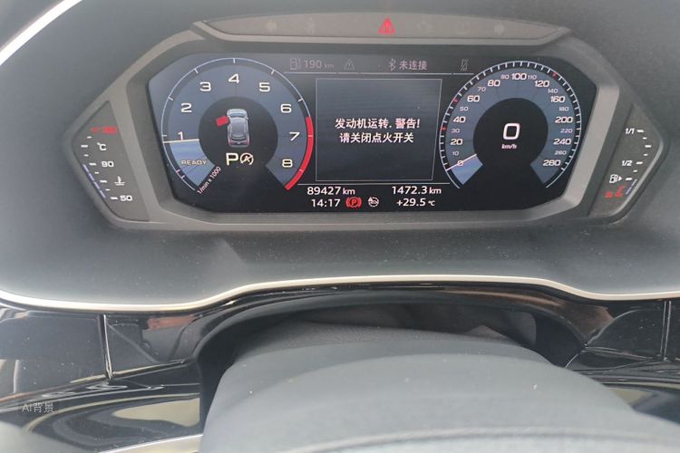 Audi Q3 2019 car image #14