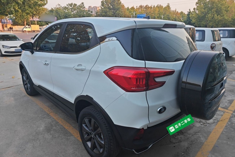 BYD Yuan New Energy 2019 imagen de coche #5