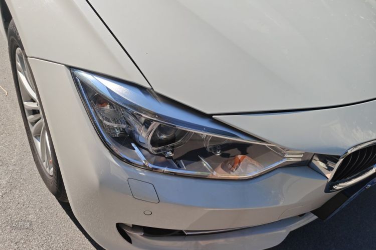 BMW 3 Series 2015 #8 BMW 3 Series 2015 car image #8