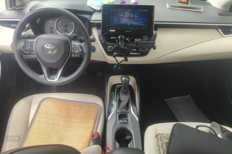 Toyota Corolla 2019 #11 Toyota Corolla 2019 car image #11