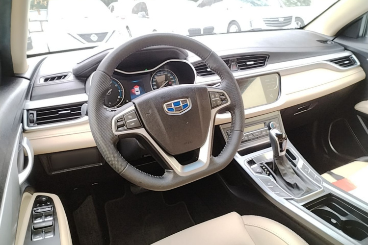 GEELY Emgrand 2019 #11 GEELY Emgrand 2019 car image #11