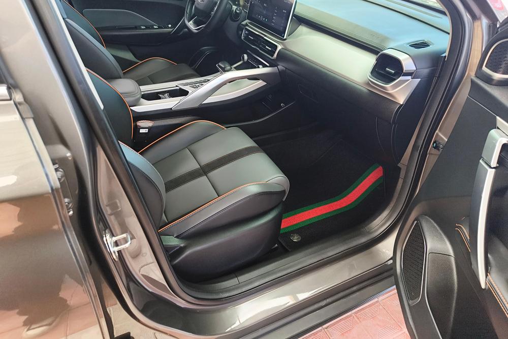 GEELY Coolray 2023 image de voiture #8