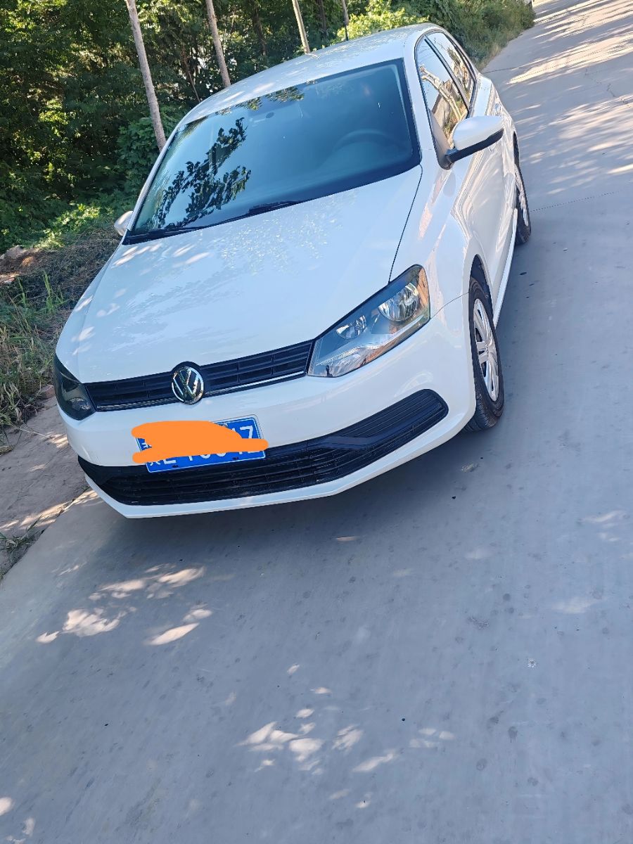 Volkswagen Polo 2018 car image 
