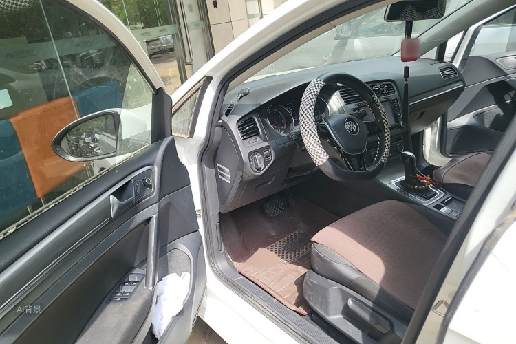 Volkswagen Golf 2016 car image #13