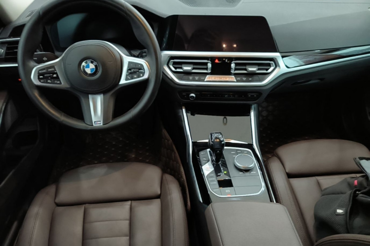 BMW 3 Series 2020 imagem de carro #10