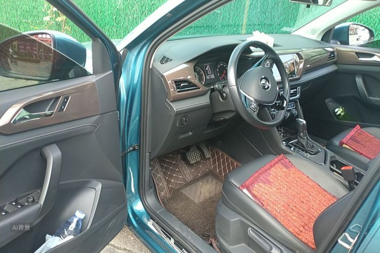 Volkswagen Tharu 2020 car image #18