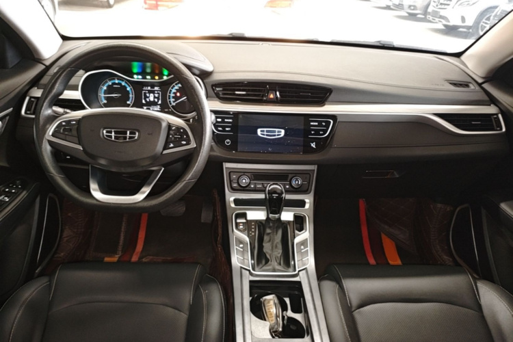 GEELY Emgrand 2020 #10 GEELY Emgrand 2020 car image #10