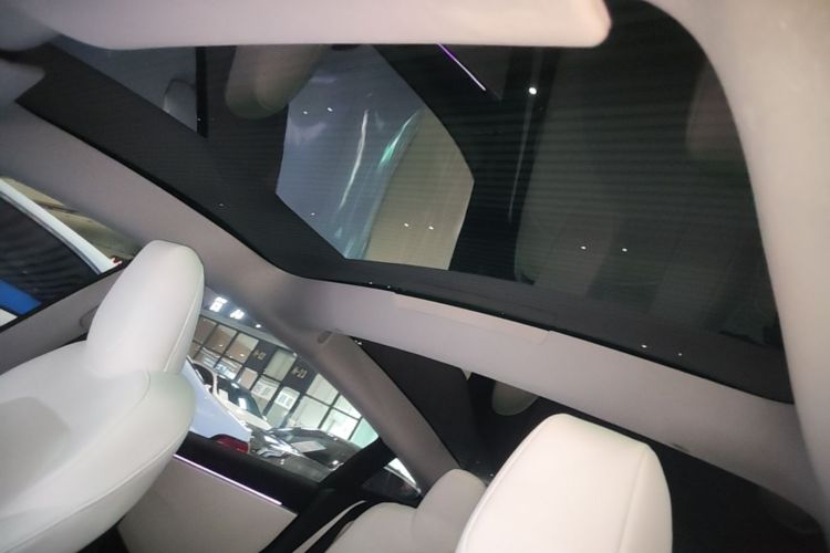 Tesla Model 3 2024 #18 Tesla Model 3 2024 car image #18