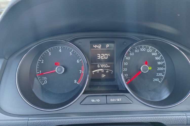 Volkswagen Lavida 2020 car image #8