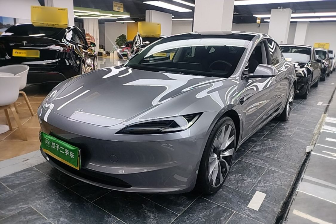 Tesla Model 3 2025 car image 