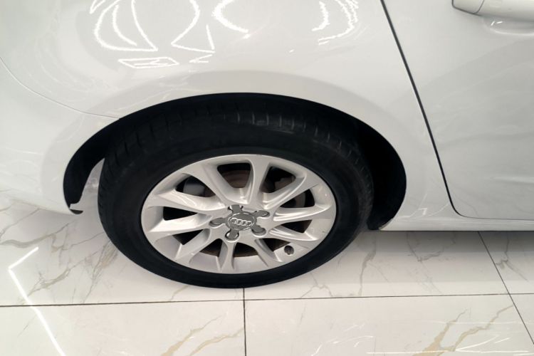 Audi A3 2016 immagine di auto #4