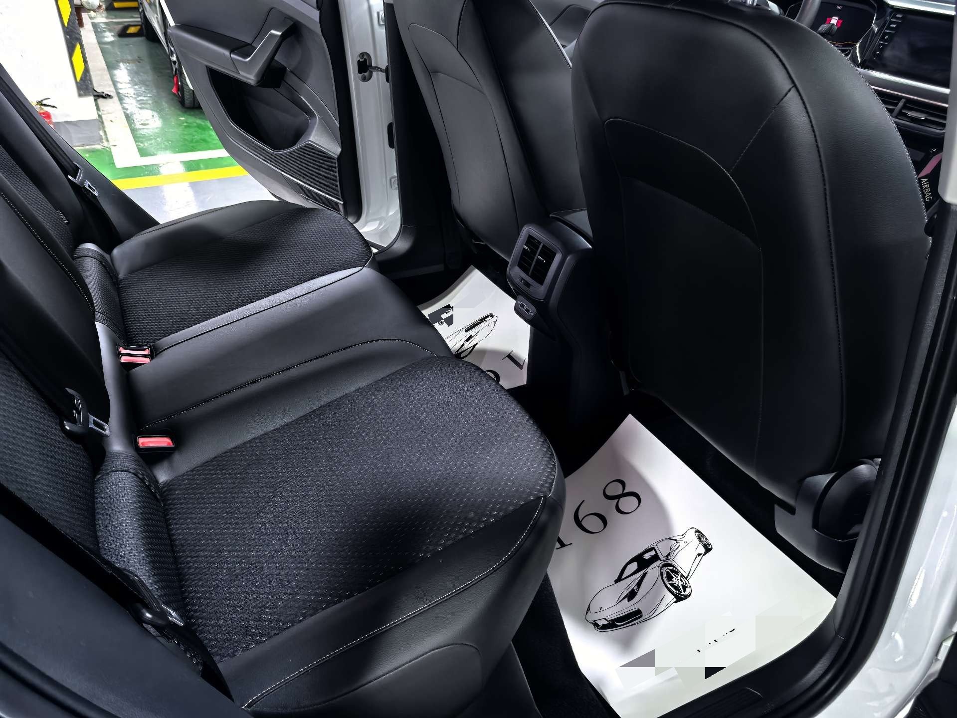 Volkswagen Tacqua 2023 car image #9